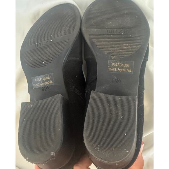 Unisa Womens Ankle Boots 8.5 Wide Black Suede Zip Buckle Low Heel Booties - Picture 7 of 7